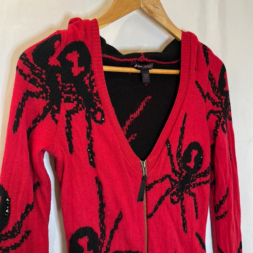 BETSEY JOHNSON Rare vintage Spider Rhinestone sweater Small